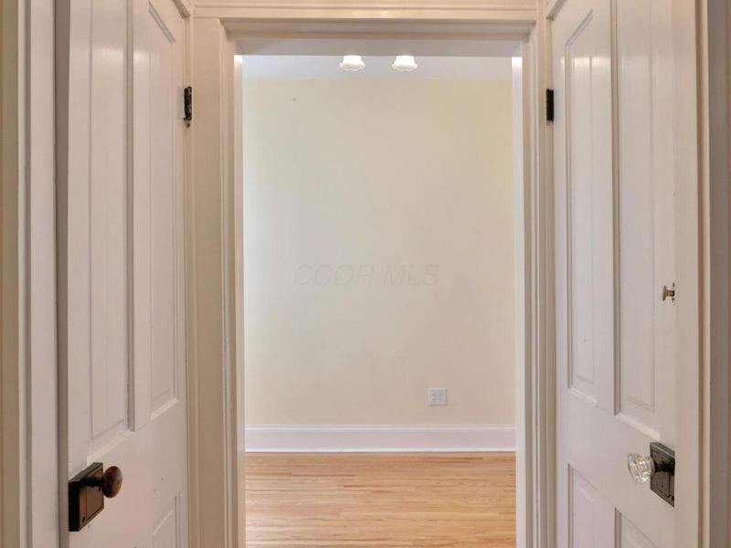 30 E Dodridge Street, Columbus, OH 43202 Photo 19