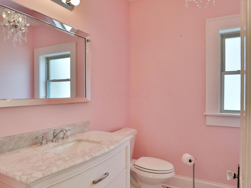 30 E Dodridge Street, Columbus, OH 43202 Photo 22