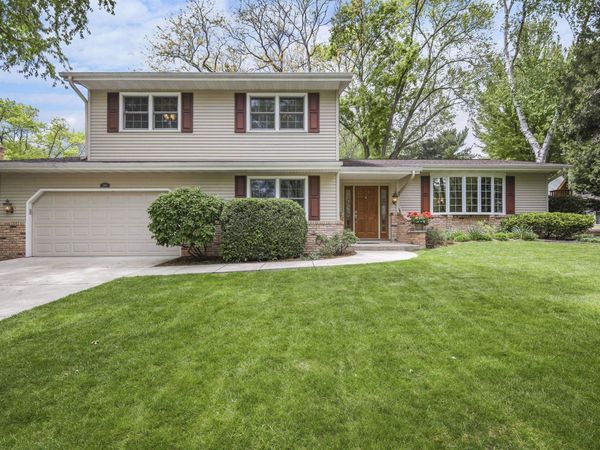 306 Acadia Drive, Madison, WI 53717