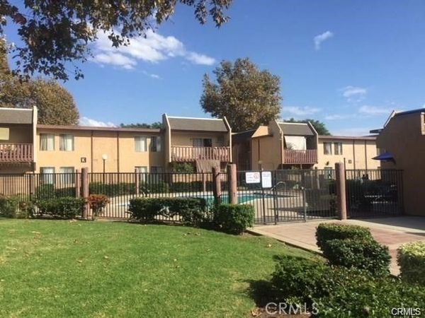 801 S Lyon, Unit A111, Santa Ana, CA 92705