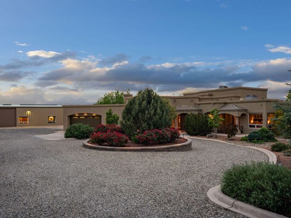 12100 San Francisco Road NE, Albuquerque, NM 87122