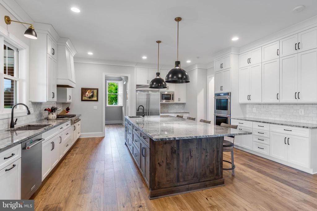 15730 HUNTON LANE, HAYMARKET, VA 20169