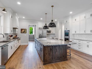 15730 HUNTON LANE, HAYMARKET, VA 20169