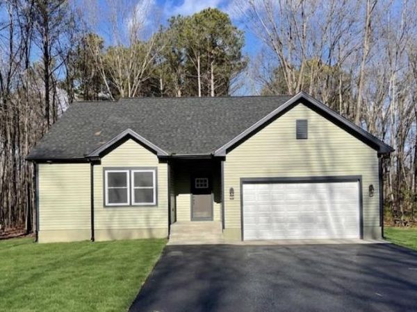107 PINEWOOD LANE, COLONIAL BEACH, VA 22443