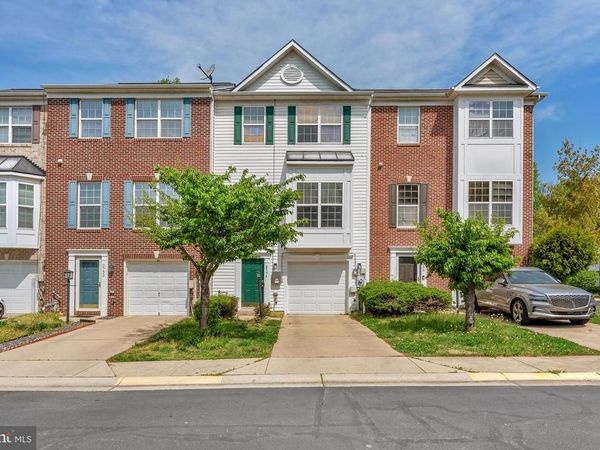 2754 ZEEK LANE, LANHAM, MD 20706