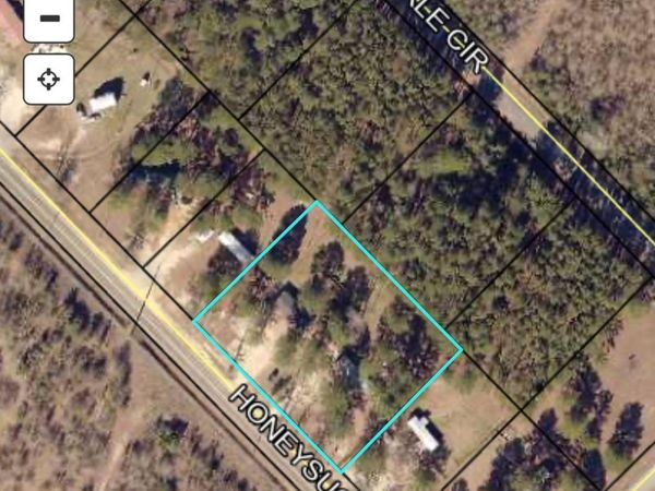 1033 Honeysuckle Road, Dublin, GA 31021
