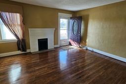 1310 C Avenue  photo 4