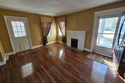 1310 C Avenue  photo 4