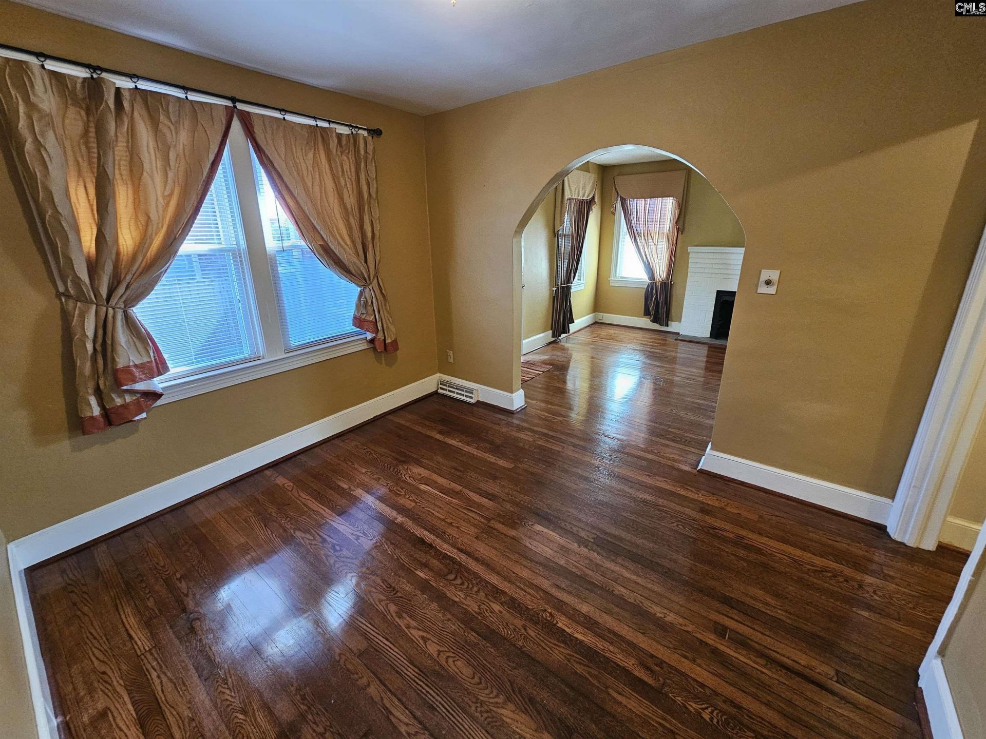 1310 C Avenue  Photo 6