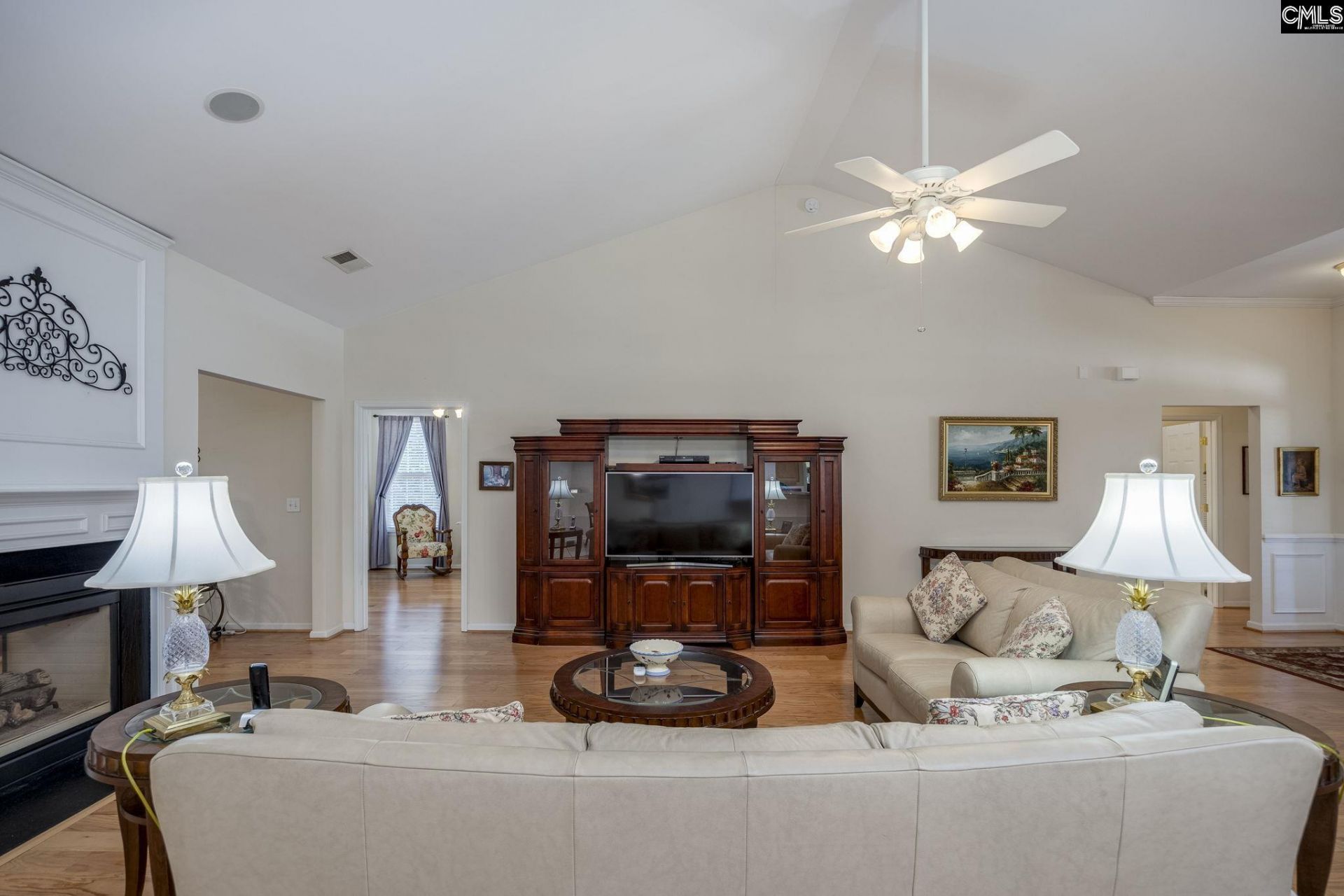 124 Cobblers Glen Court Photo 15