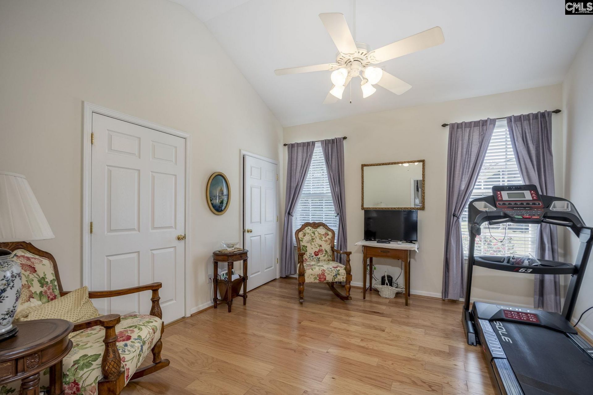 124 Cobblers Glen Court Photo 34