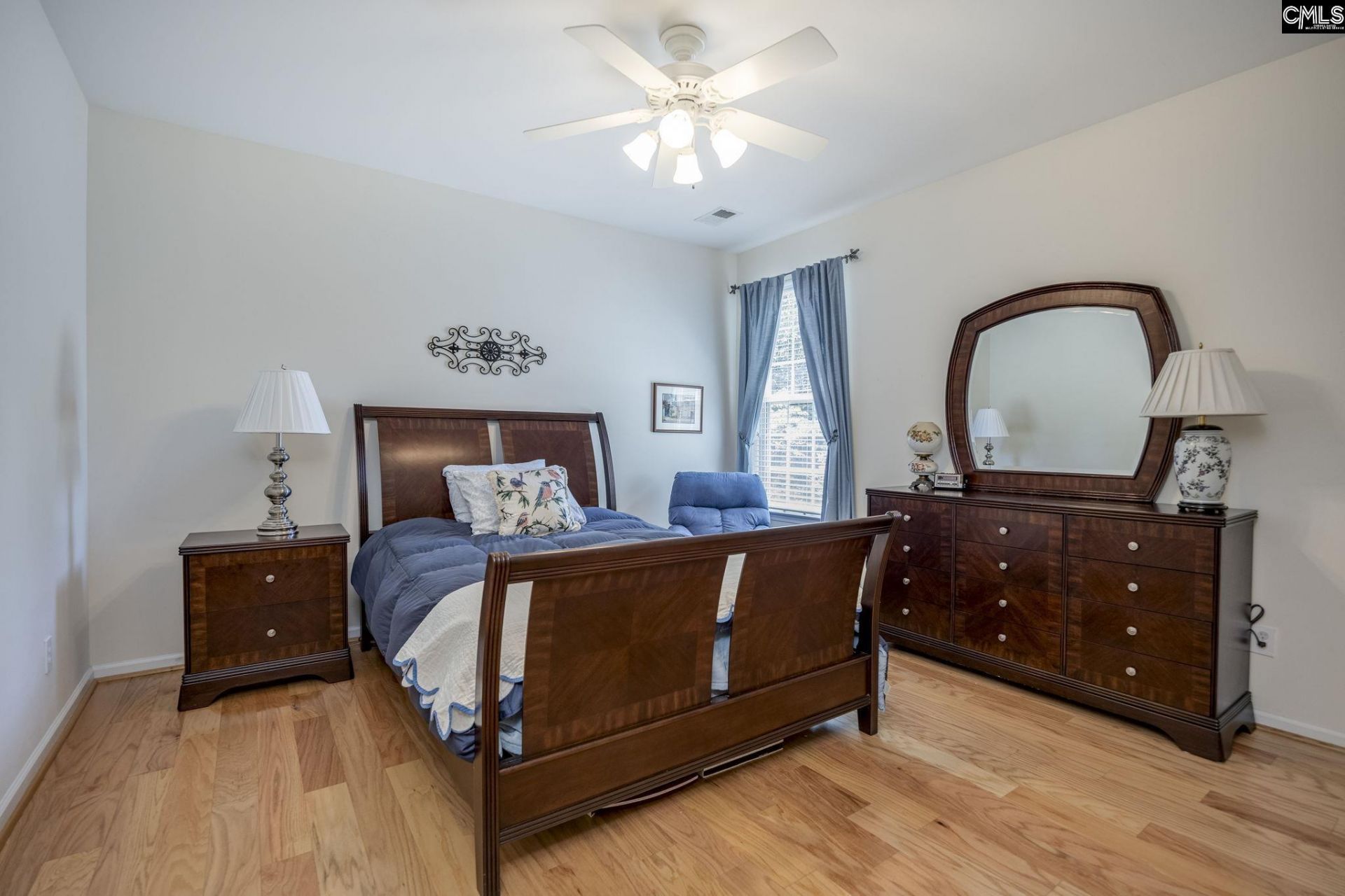 124 Cobblers Glen Court Photo 40