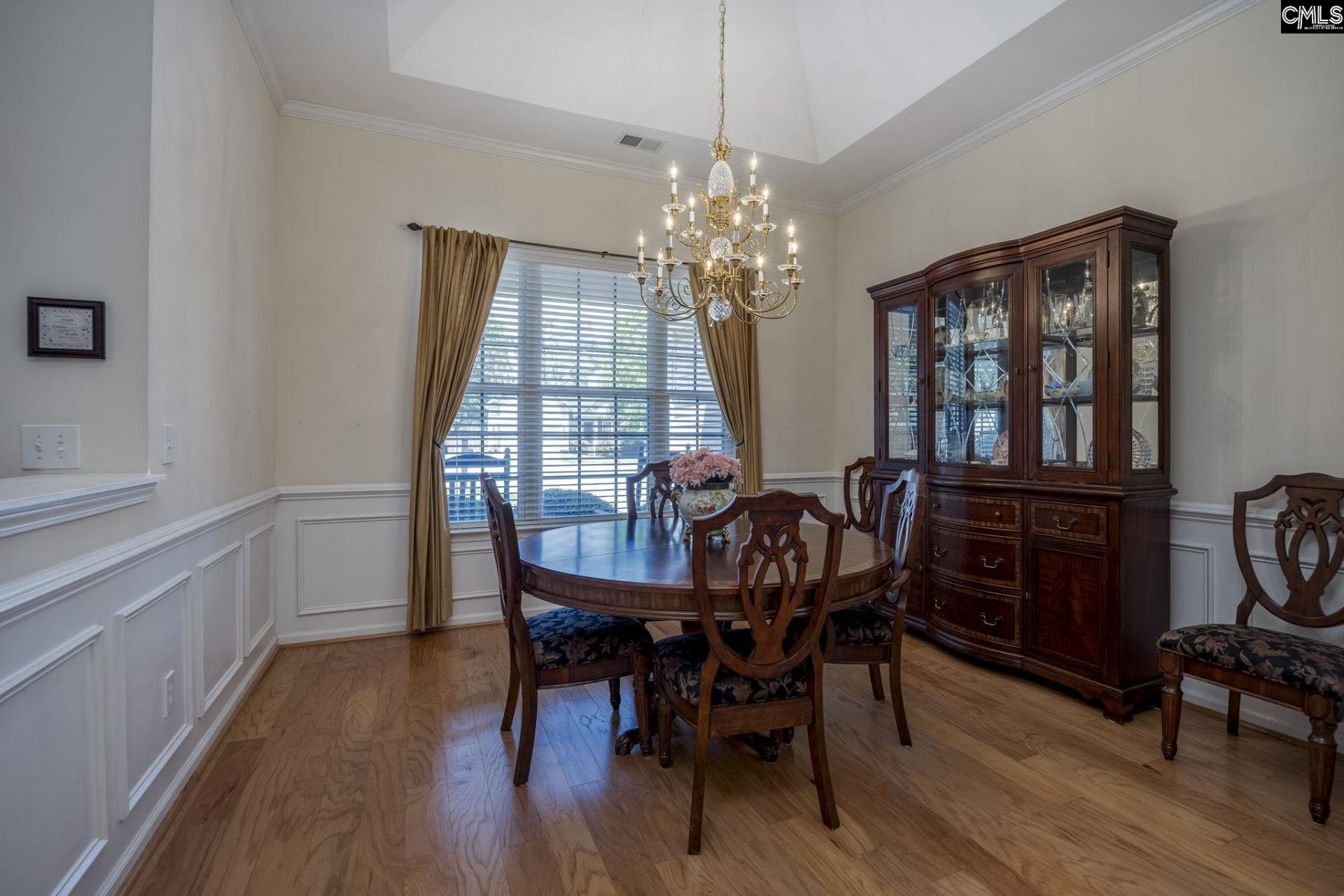 124 Cobblers Glen Court Photo 8