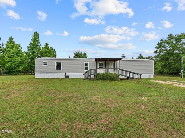 17627 Fall Lane, Fountain, FL 32438