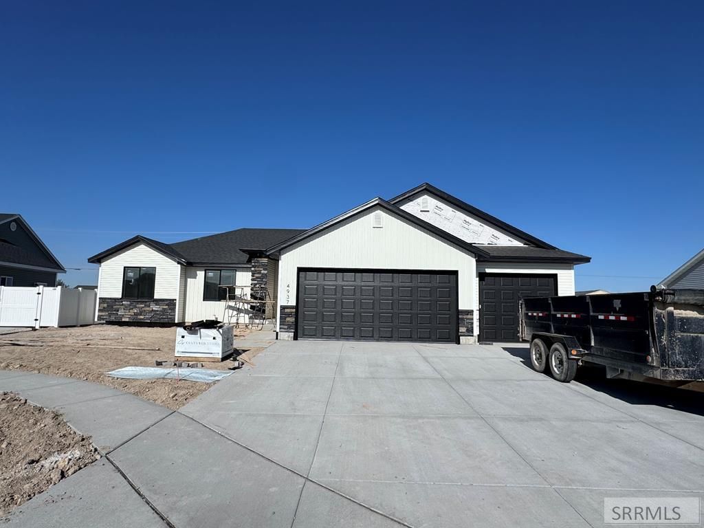 4937 Pierce Ave, Chubbuck, ID 83202 Main Photo
