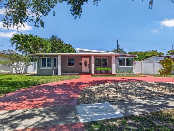 211 S 57th Way , Hollywood, FL 33023