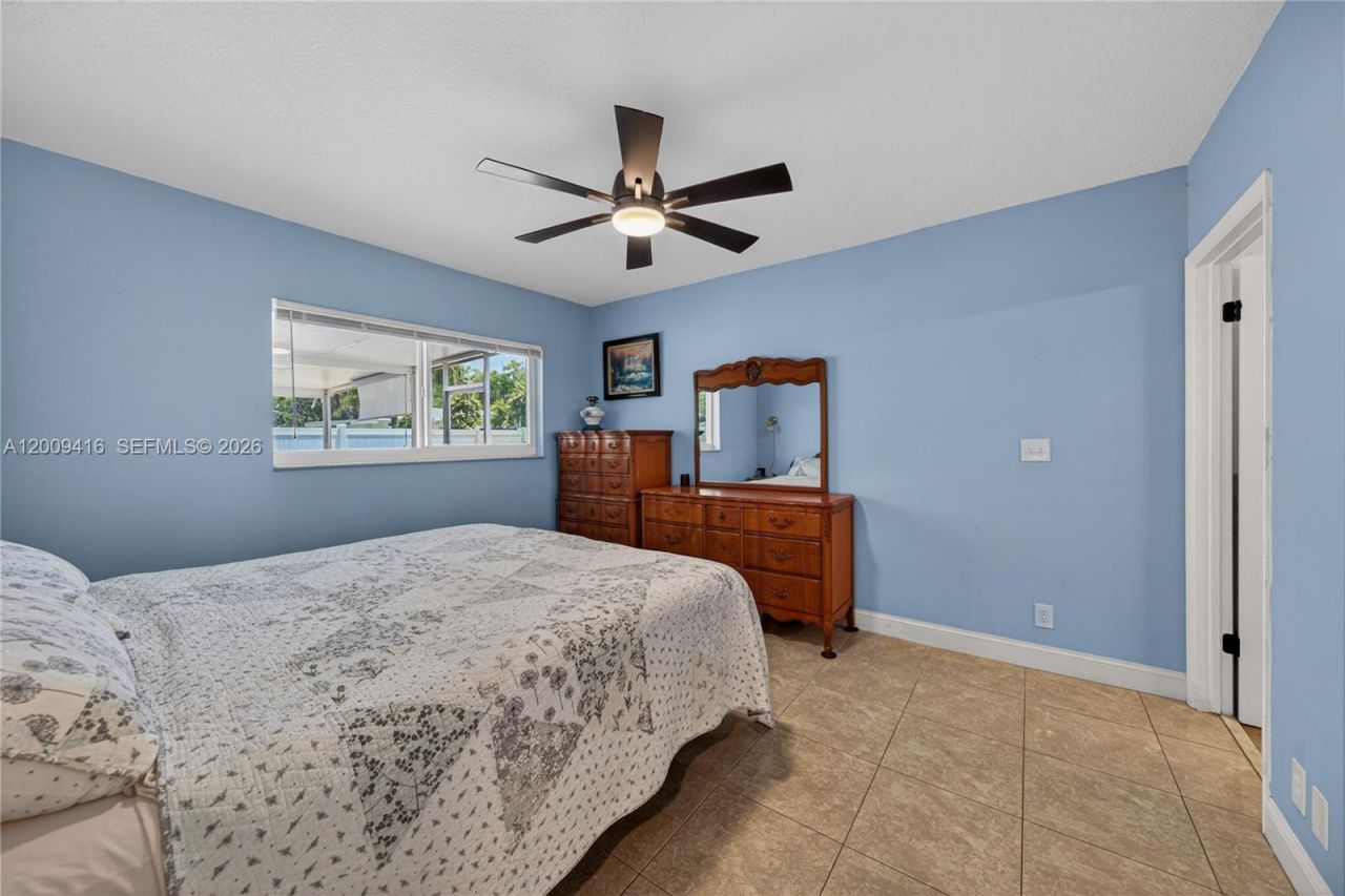 211 S 57th Way, Hollywood, FL 33023 Photo