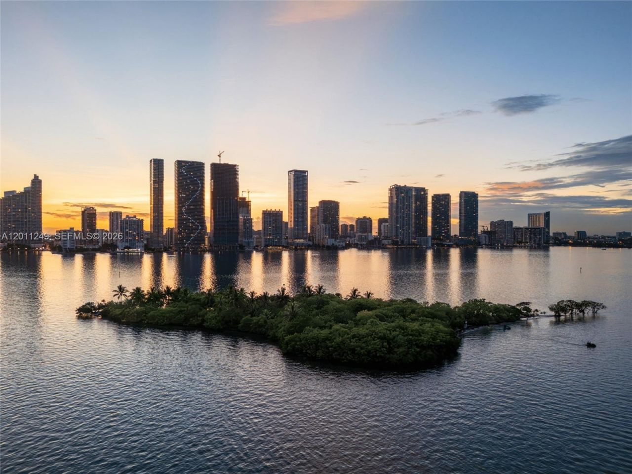 725 NE 24th St , Unit 301, Miami, FL 33137 Photo