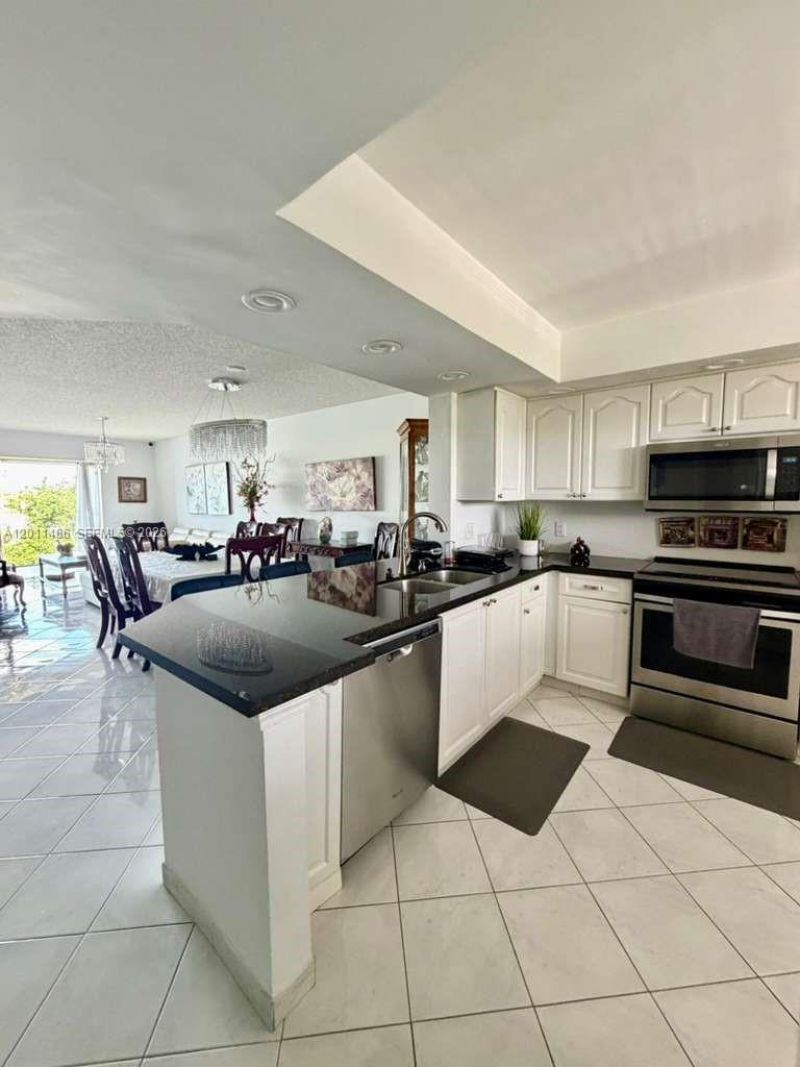 1400 SW 131st Way , Unit 407Q, Pembroke Pines, FL 33027 Photo
