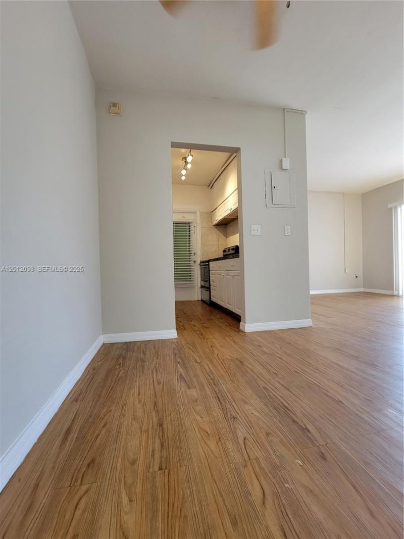 835 Lenox Ave , Unit 201, Miami Beach, FL 33139 Photo