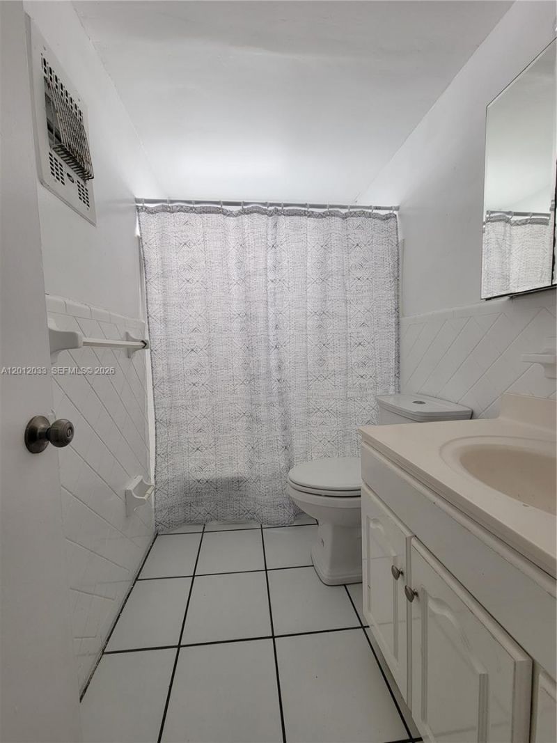 835 Lenox Ave , Unit 201, Miami Beach, FL 33139 Photo