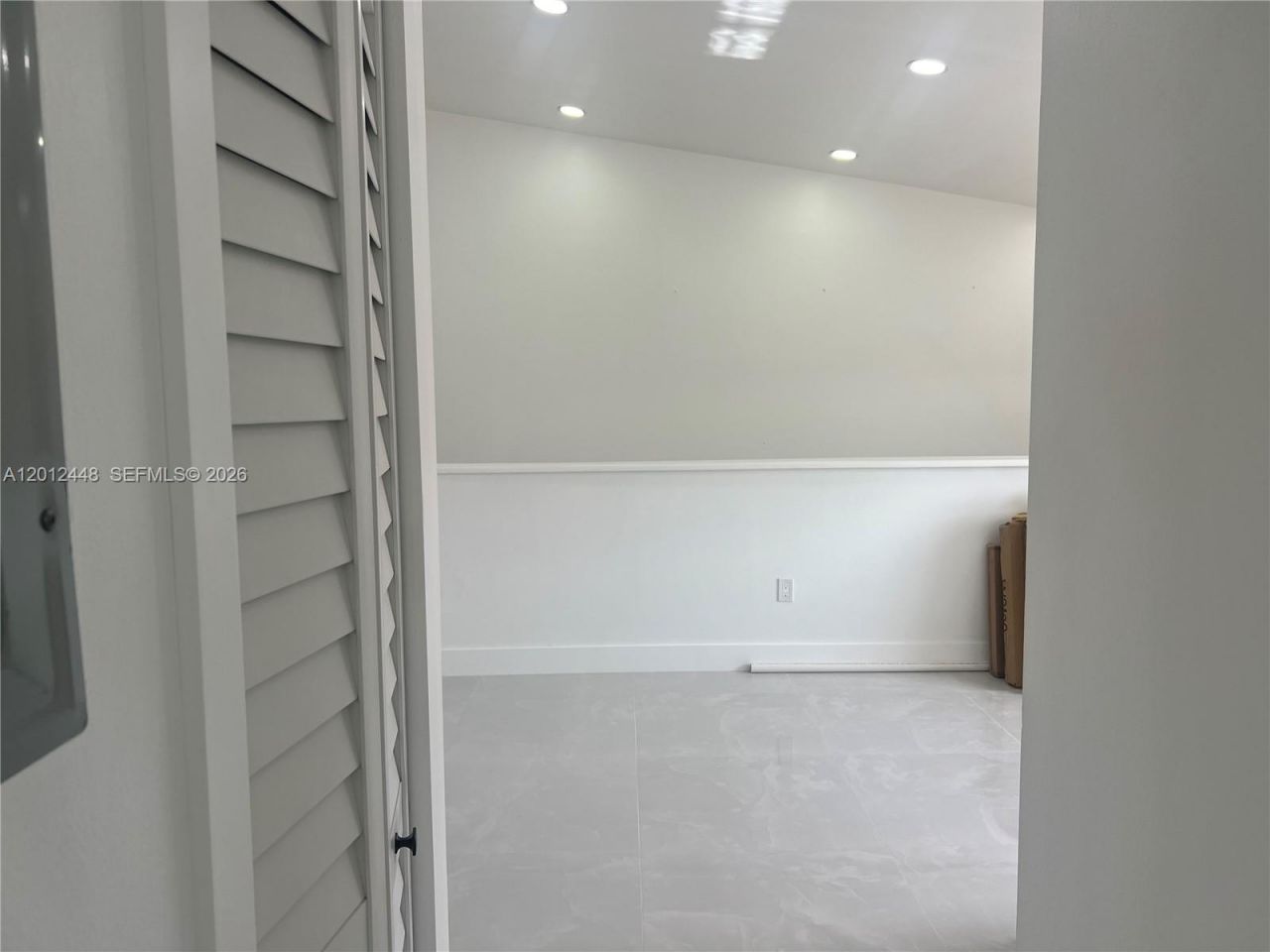 2425 W 76th St, Unit 207, Hialeah, FL 33016 Photo