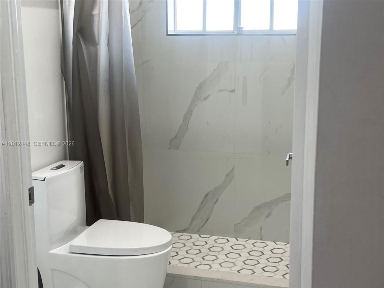 2425 W 76th St , Unit 207, Hialeah, FL 33016 Photo