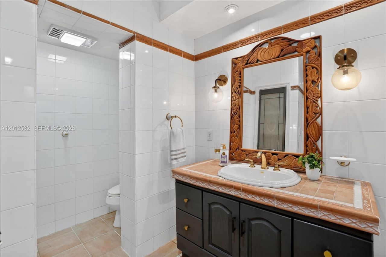 Studio San Miguel , Unit Rear, Coral Gables, FL 33134 Photo