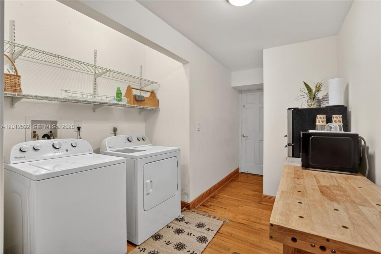 Studio San Miguel , Unit Rear, Coral Gables, FL 33134 Photo