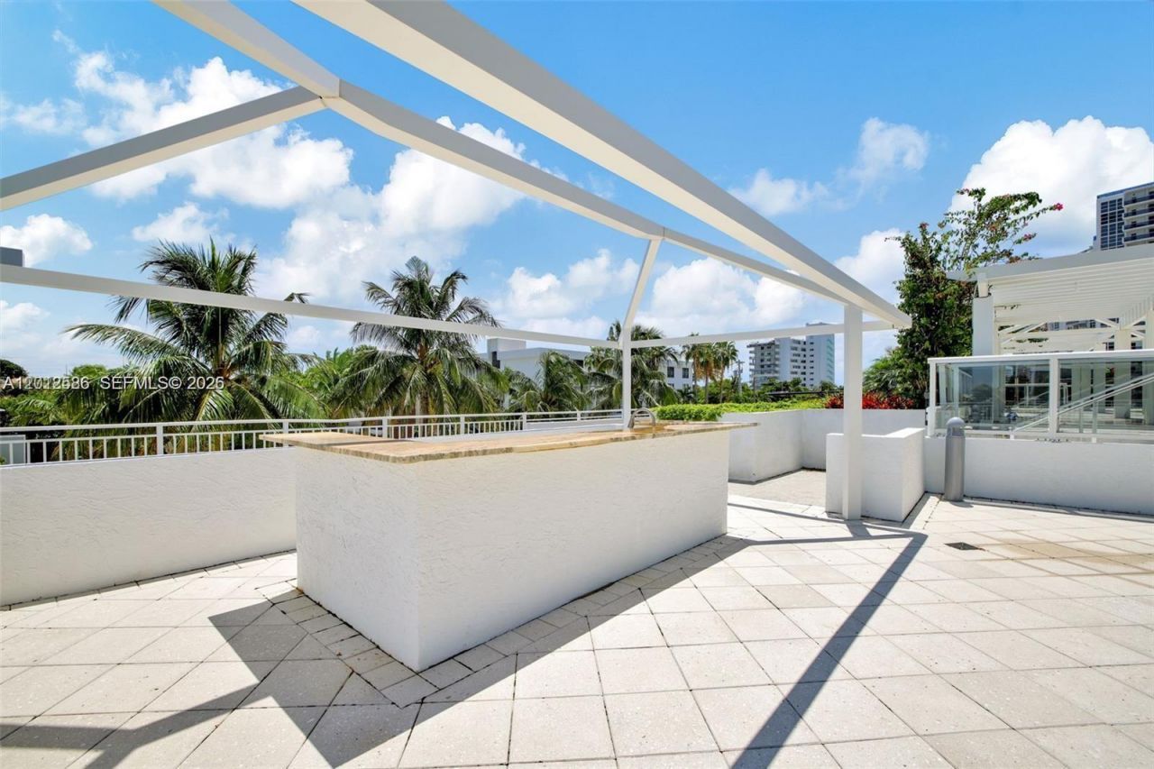 3015 N Ocean Blvd , Unit 3J, Fort Lauderdale, FL 33308 Photo
