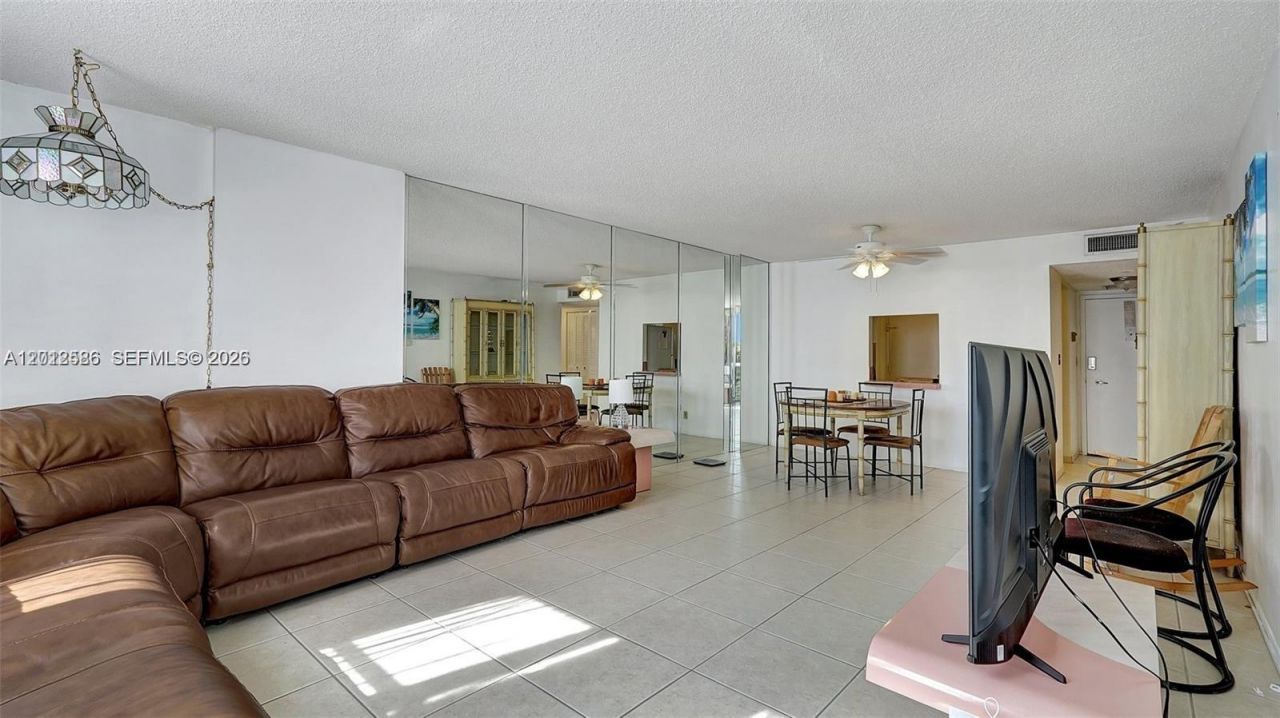 3015 N Ocean Blvd , Unit 3J, Fort Lauderdale, FL 33308 Photo