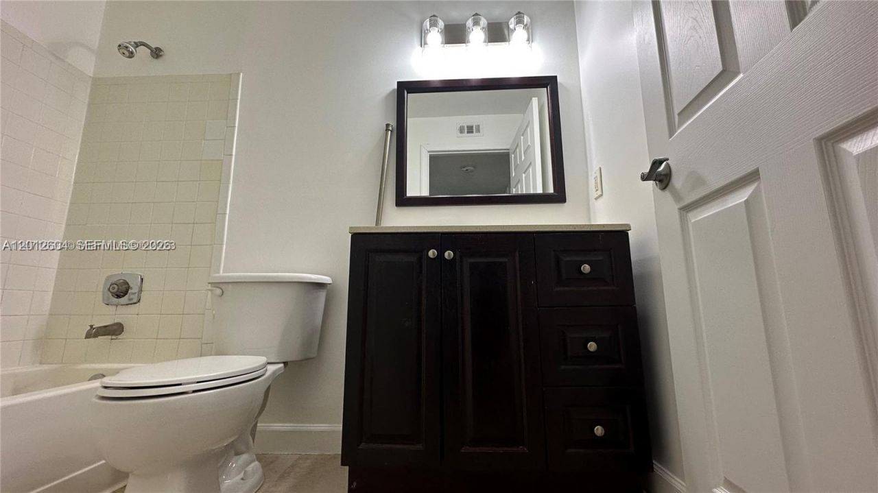 1243 SW 46th Ave, Unit 1111, Pompano Beach, FL 33069 Photo