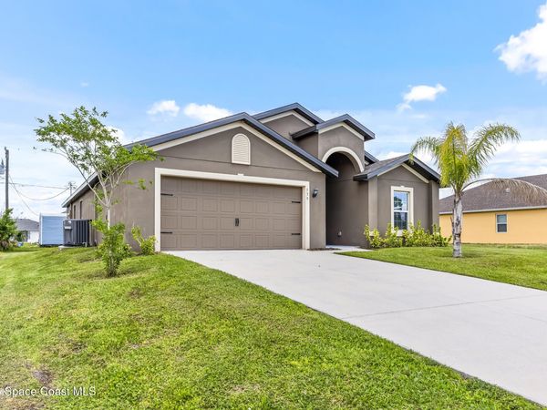539 Hamwood Street SW , Palm Bay, FL 32908
