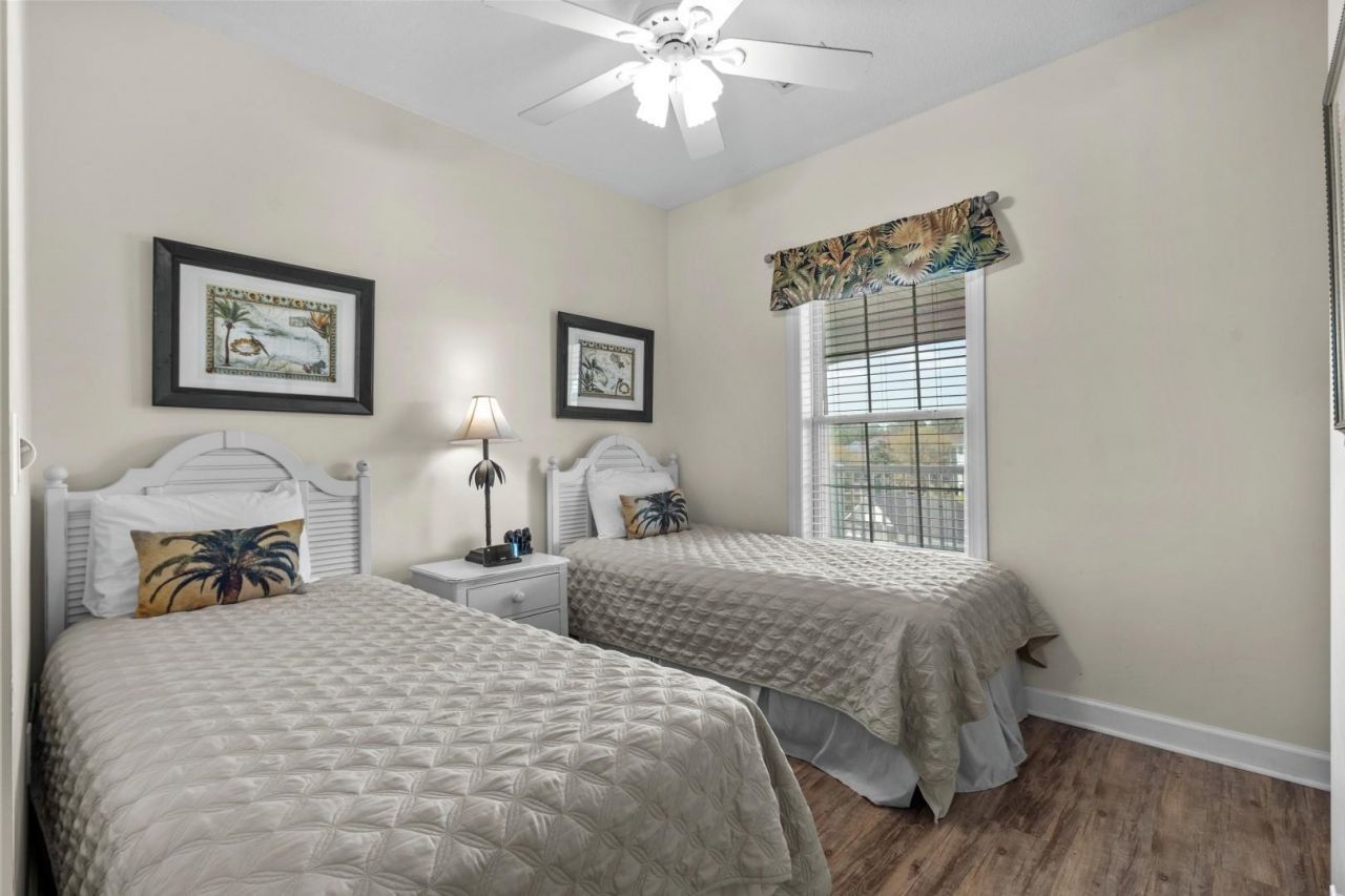 5751 Oyster Catcher Dr. Photo 26