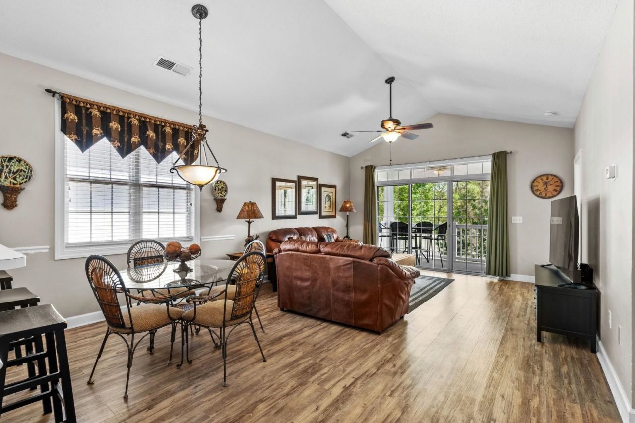 5751 Oyster Catcher Dr. Photo 4