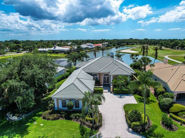 3506 SE Charing Cross Lane, Port St. Lucie, FL 34952