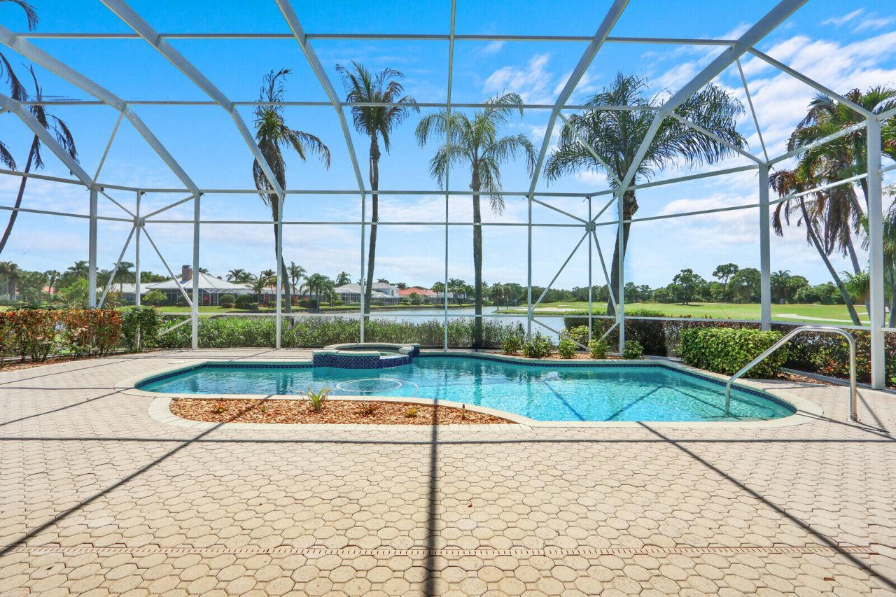3506 SE Charing Cross Lane, Port Saint Lucie, FL 34952 Photo