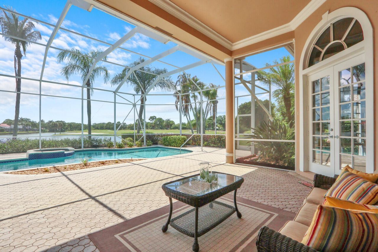 3506 SE Charing Cross Lane, Port Saint Lucie, FL 34952 Photo