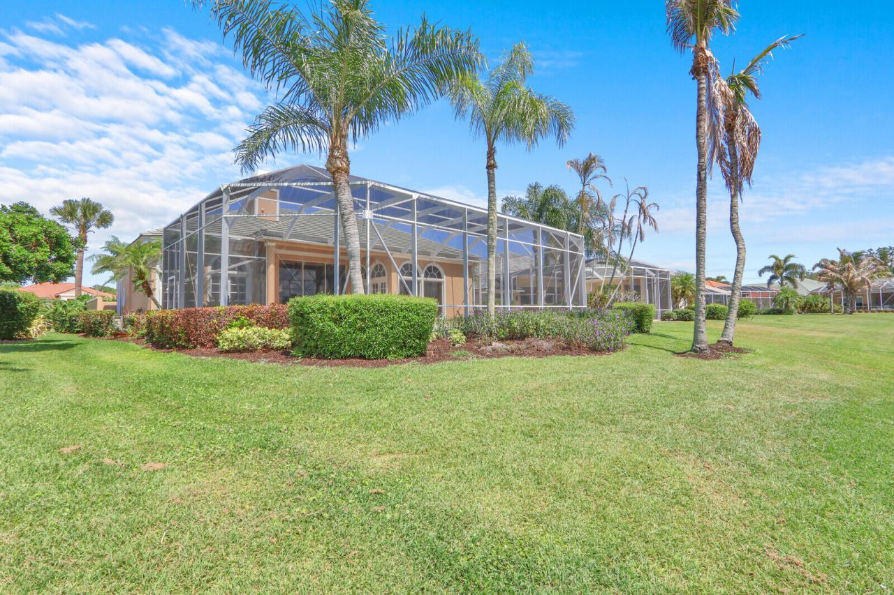 3506 SE Charing Cross Lane, Port Saint Lucie, FL 34952 Photo