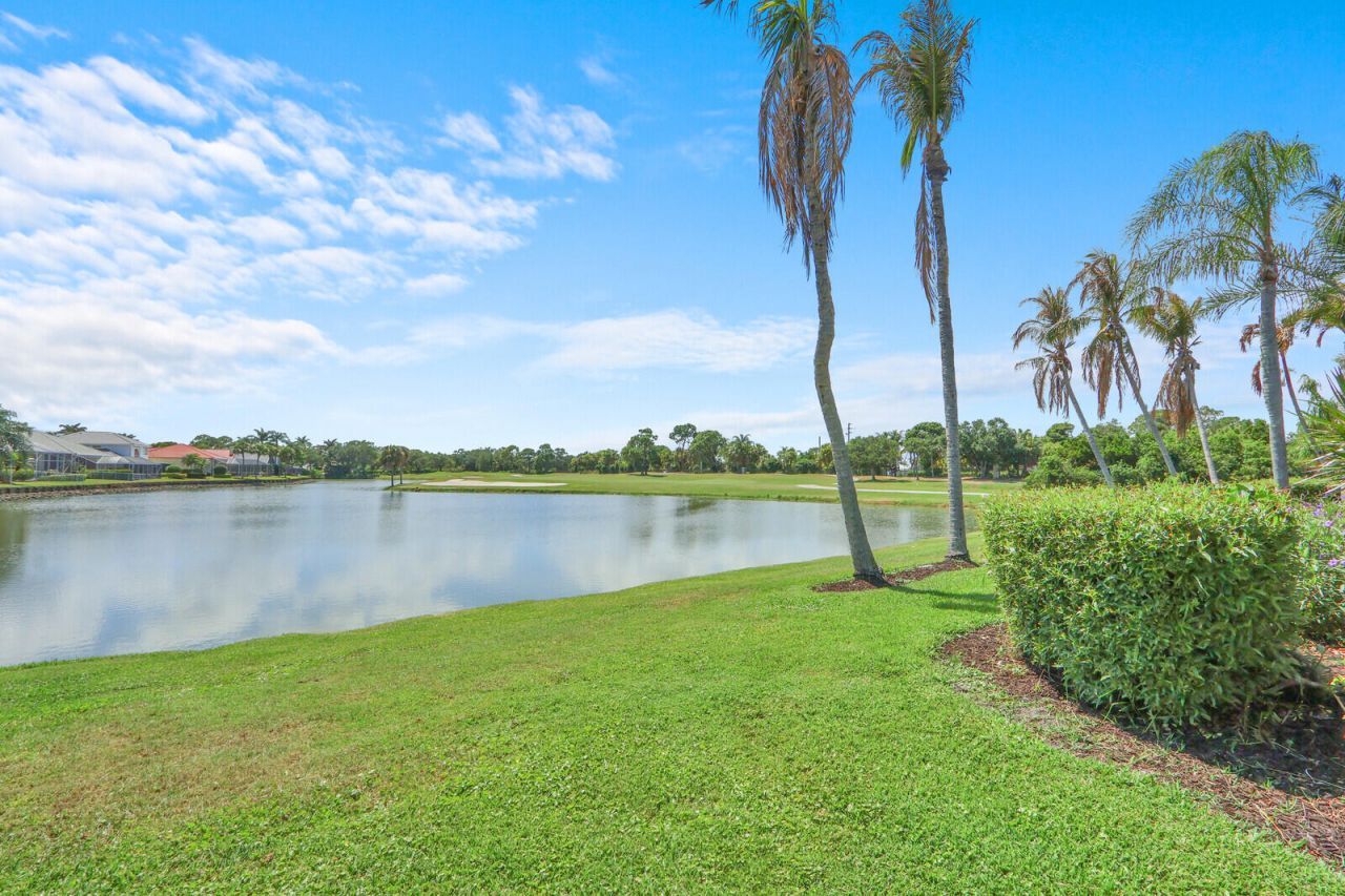 3506 SE Charing Cross Lane, Port Saint Lucie, FL 34952 Photo