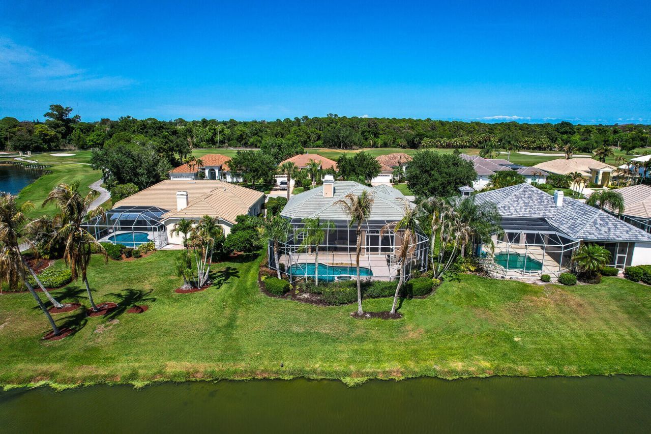 3506 SE Charing Cross Lane, Port Saint Lucie, FL 34952 Photo