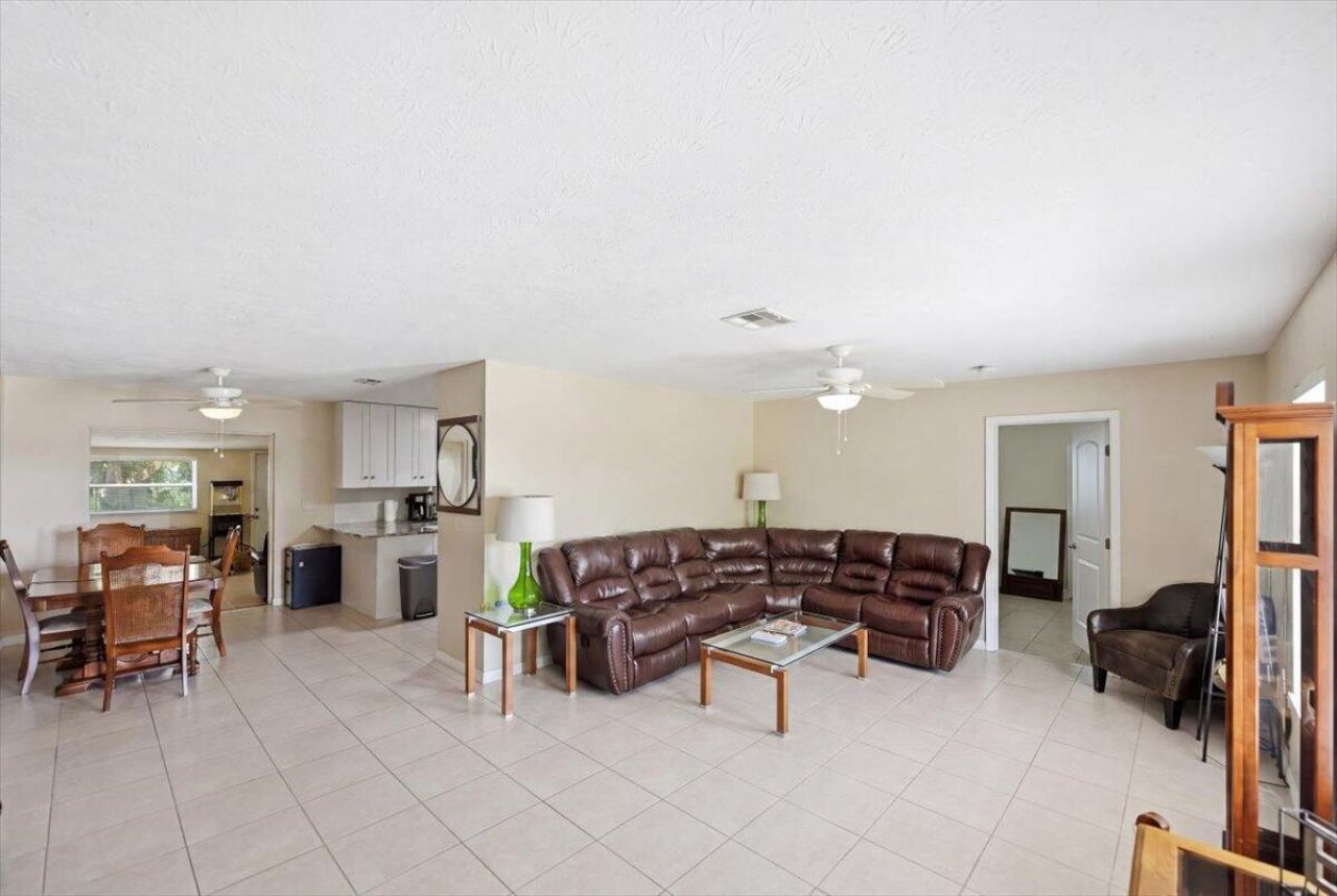 667 SE Faith Terrace, Port Saint Lucie, FL 34983 Photo