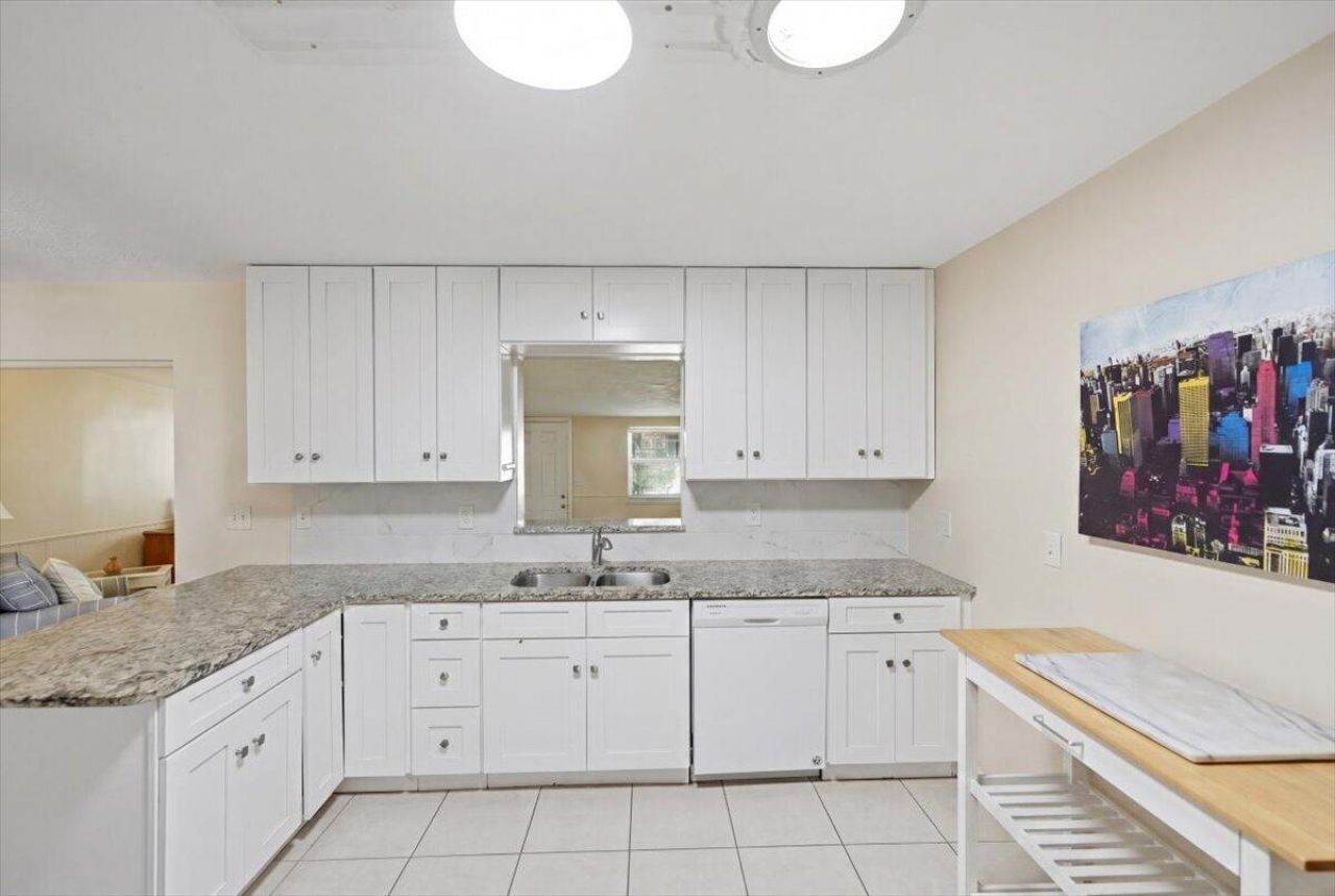 667 SE Faith Terrace, Port Saint Lucie, FL 34983 Photo