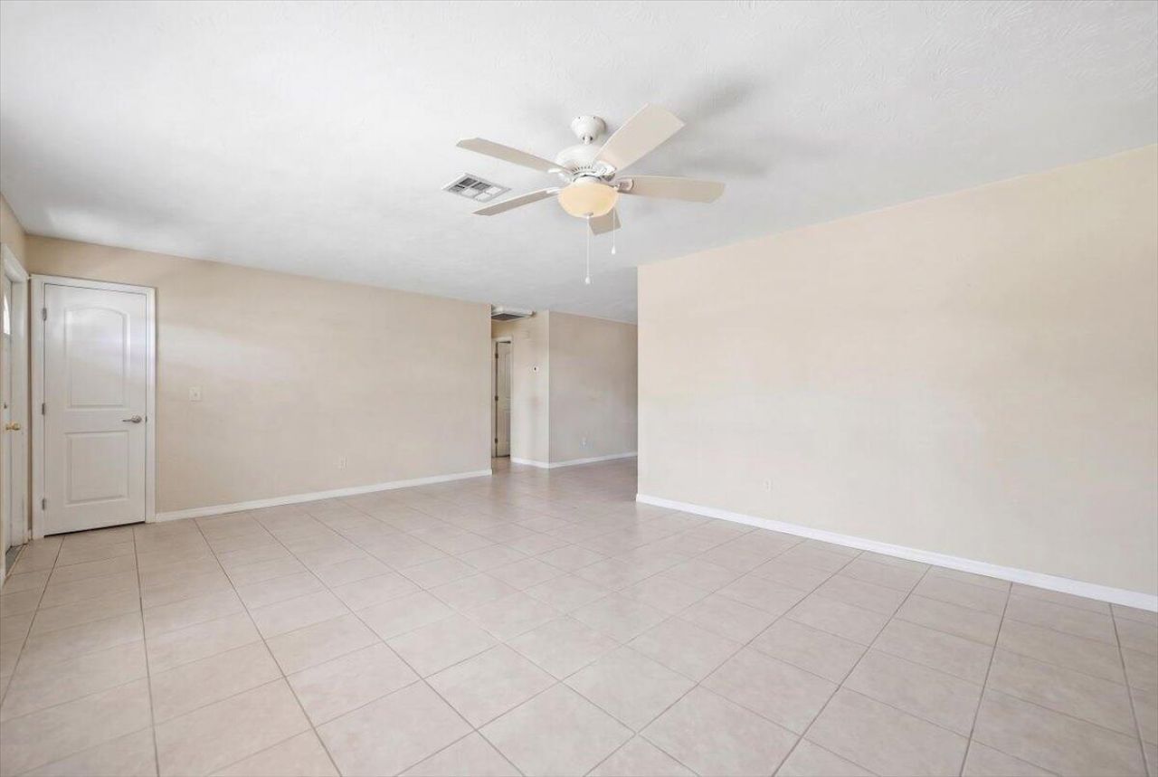 667 SE Faith Terrace, Port Saint Lucie, FL 34983 Photo