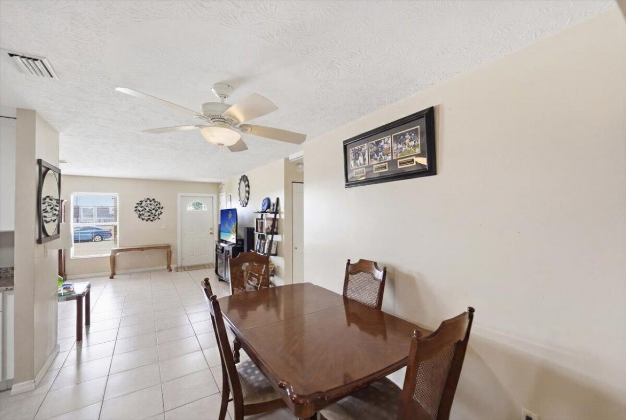 667 SE Faith Terrace, Port Saint Lucie, FL 34983 Photo