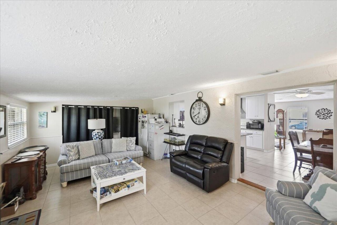 667 SE Faith Terrace, Port Saint Lucie, FL 34983 Photo