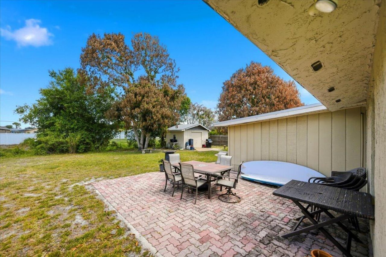 667 SE Faith Terrace, Port Saint Lucie, FL 34983 Photo