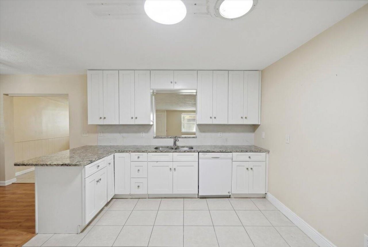 667 SE Faith Terrace, Port Saint Lucie, FL 34983 Photo