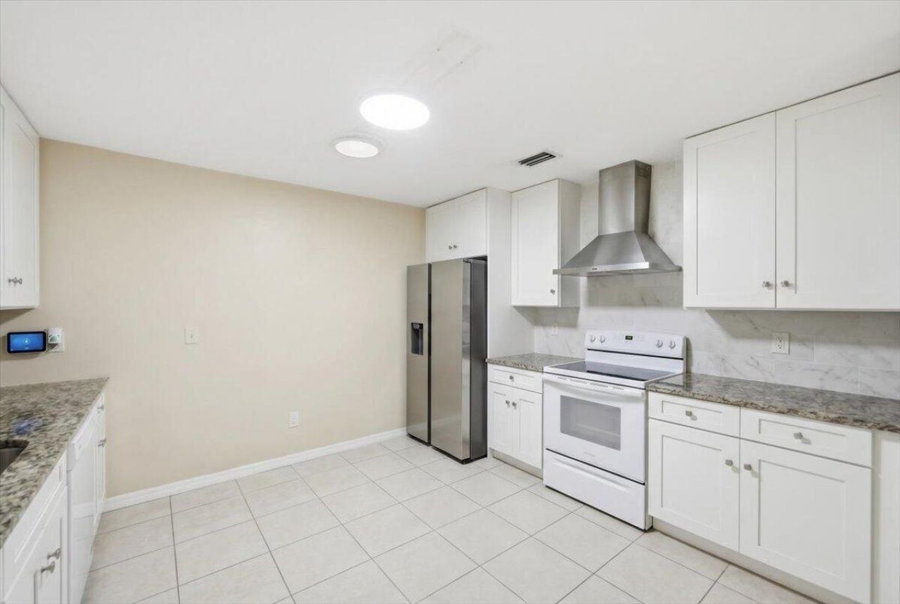 667 SE Faith Terrace, Port Saint Lucie, FL 34983 Photo
