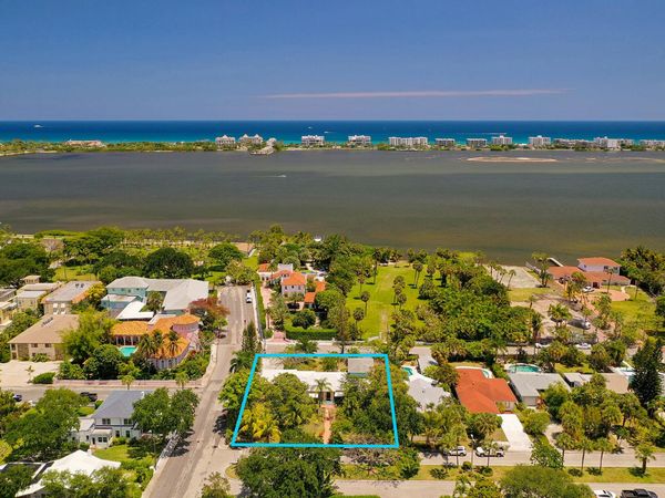 502 S Palmway, Lake Worth Beach, FL 33460